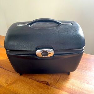 Vintage Black American Tourister Train Case Hard + KEY Mirror Travel Makeup